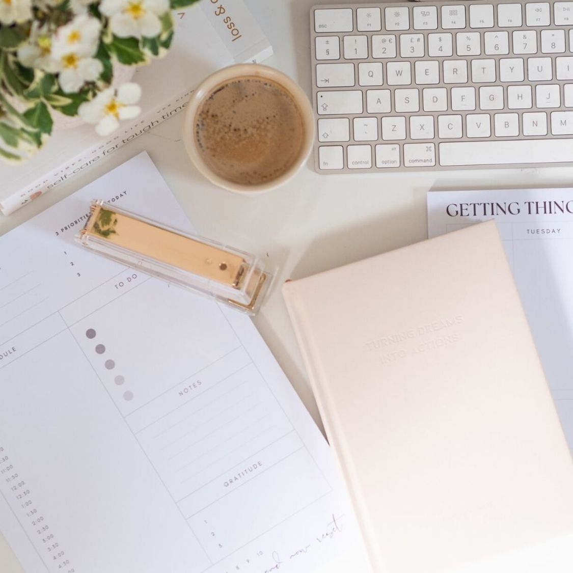 Build your own stationery set