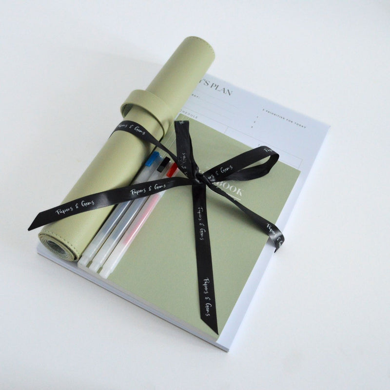 stationery gift set in green